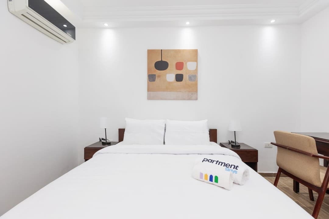 Serene 1BR Hideaway | Near AUC & Point 90