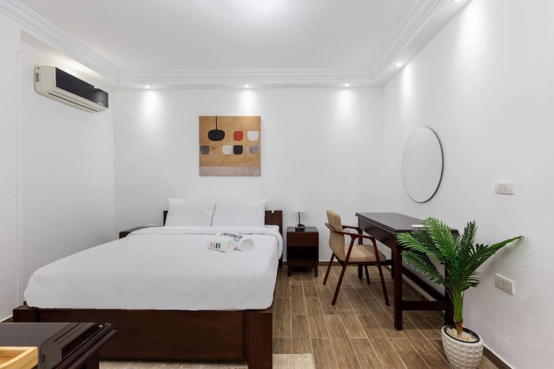 Serene 1BR Hideaway | Near AUC & Point 90