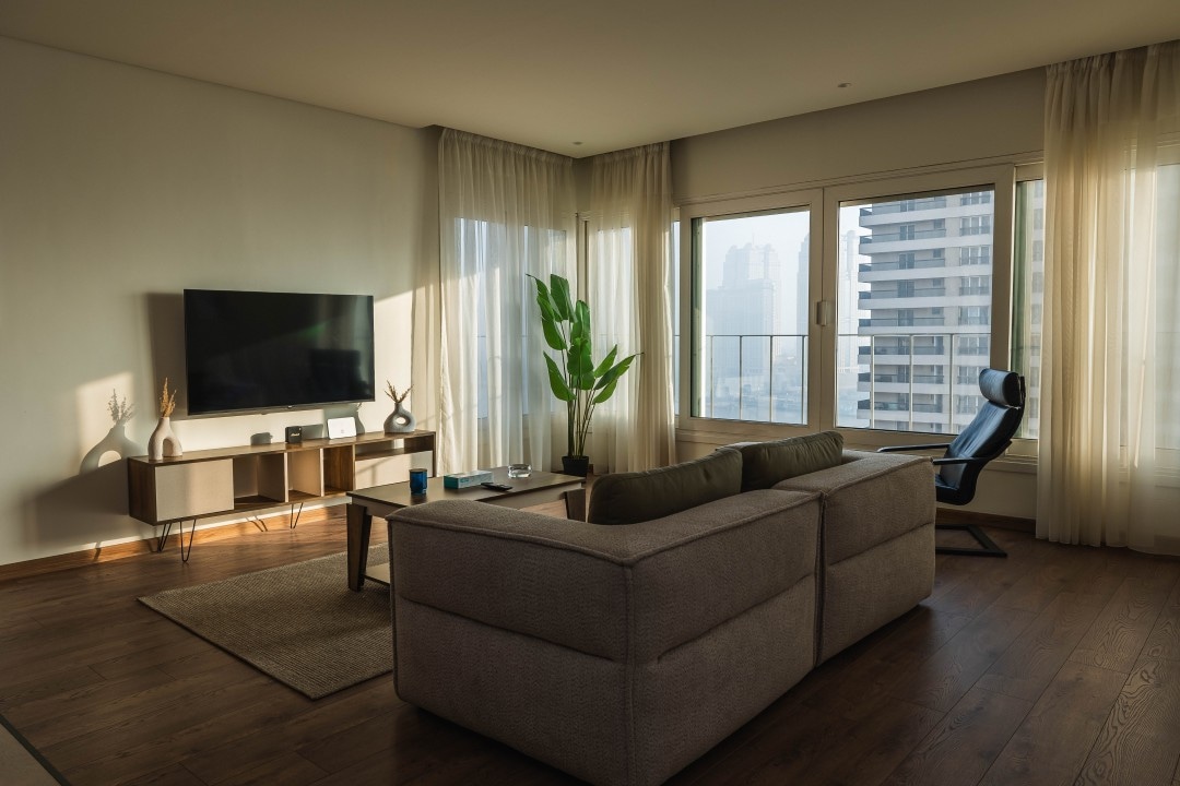 Nile-View | Luxe 1BR Apartment