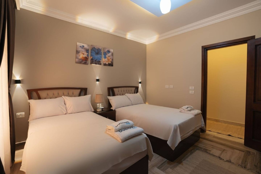 Spacious 3BR Apartment in Sheikh Zayed