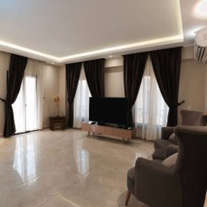 stylish 3BR Apartment in Sheikh Zayed