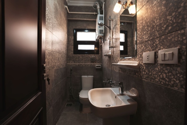 3BR Family Comfort near Arkan Plaza