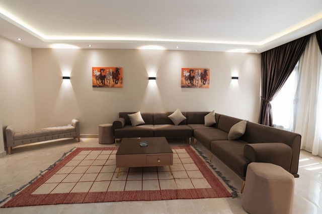 stylish 3BR Apartment in Sheikh Zayed